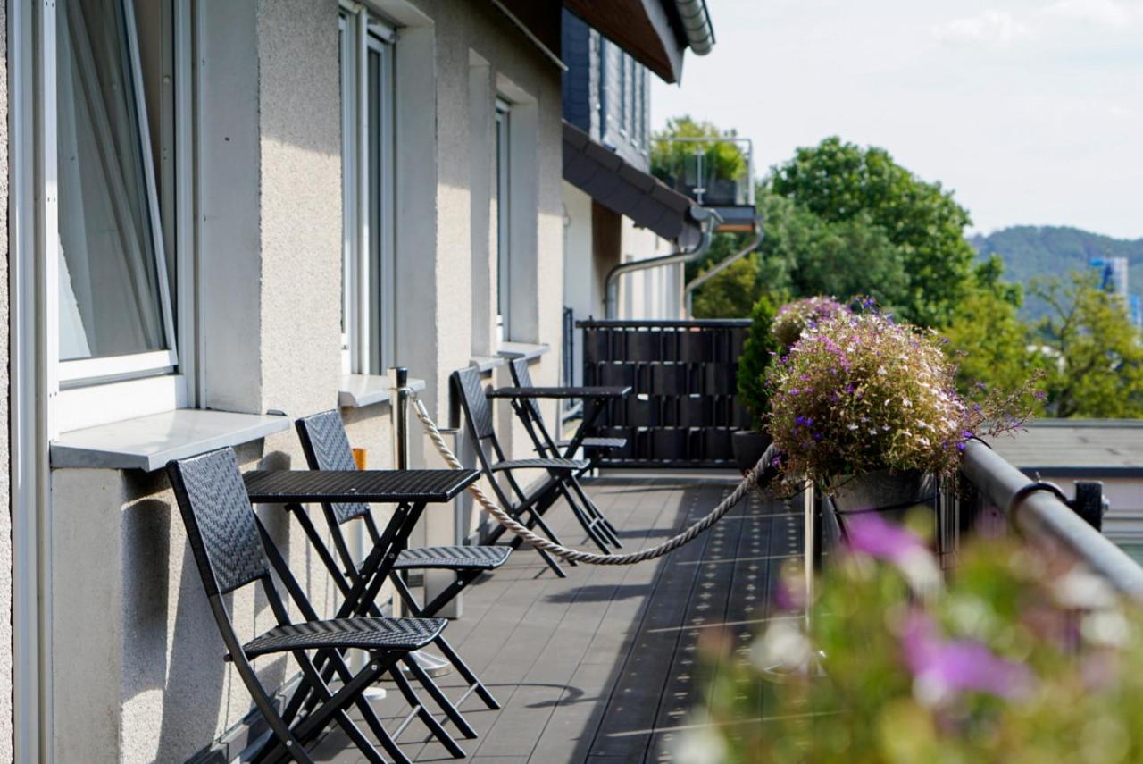 Haus Loehrberg Hotell Hemer Exteriör bild