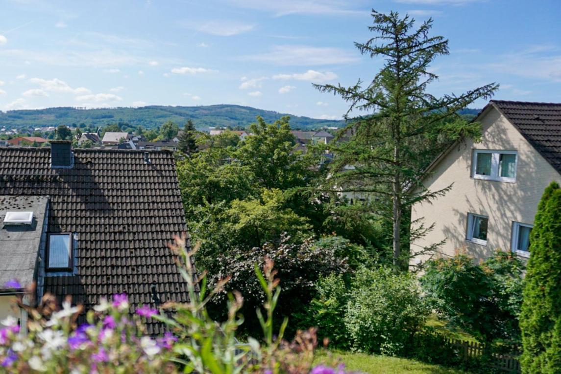 Haus Loehrberg Hotell Hemer Exteriör bild