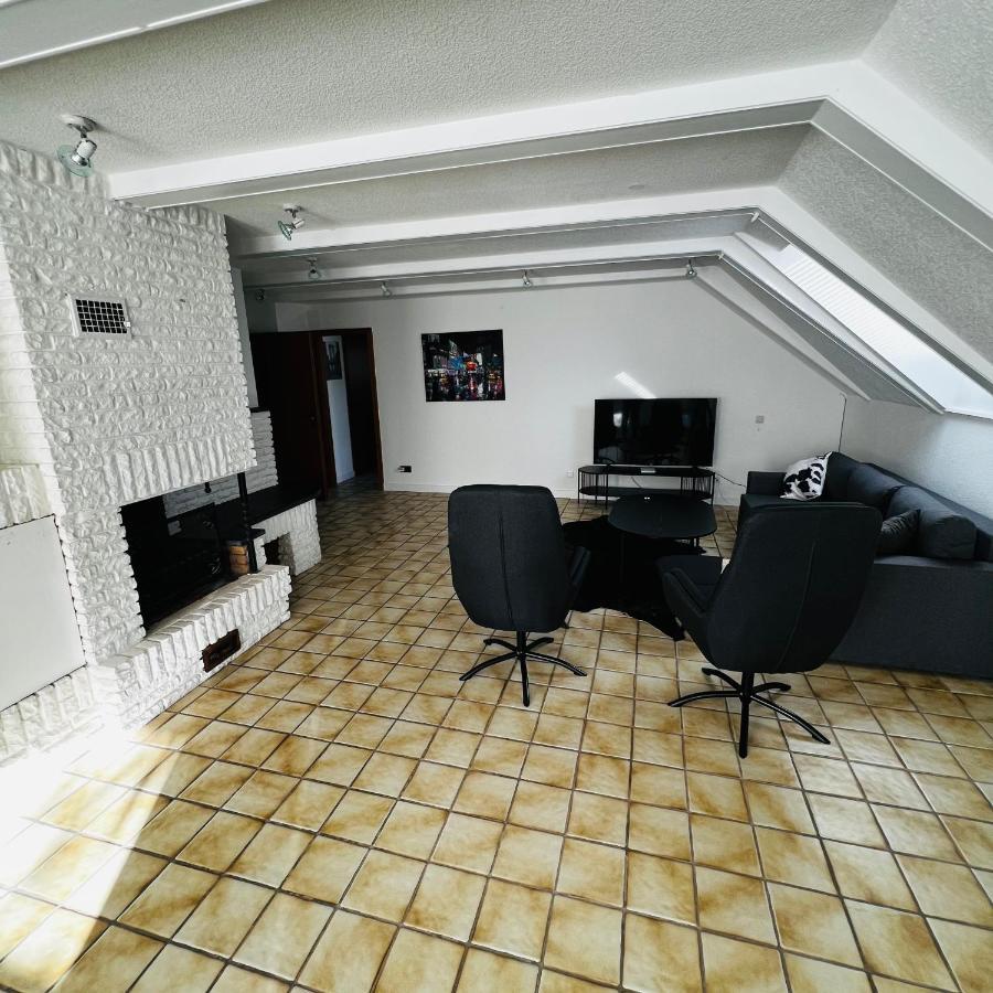 Haus Loehrberg Hotell Hemer Exteriör bild